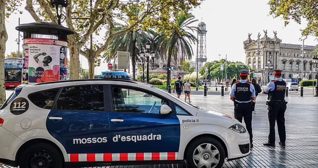 Tentoi ta përdhunonte, kamarierja i pret organin gjenital pronarit të lokalit