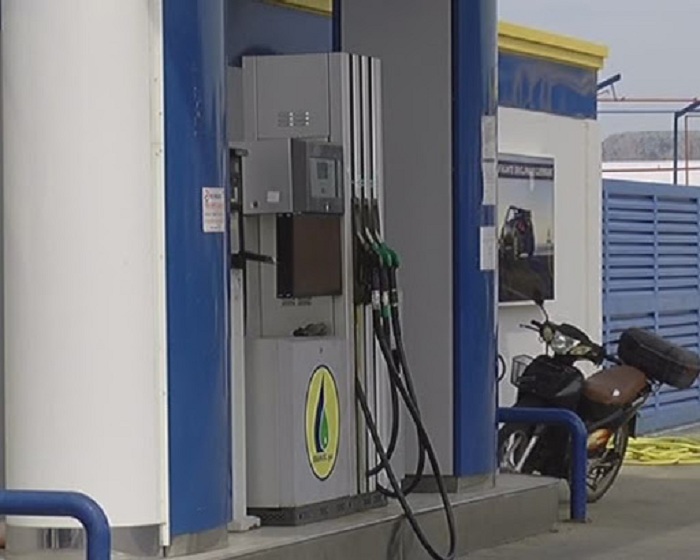 Grabitje me dhunë në një karburant në Durrës