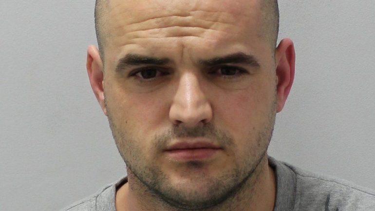 Gjykata britanike jep 22 vite burg për të riun nga Durrësi