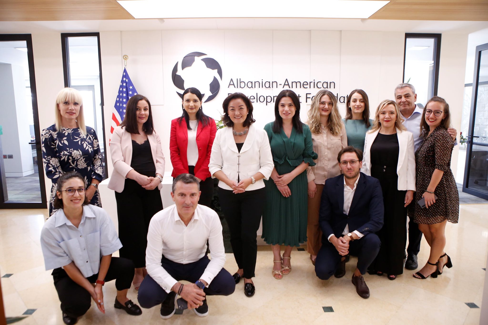 Kim: Shqipëria të marrë parasysh rolin e studentëve në ndërtimin e një të ardhme të ndritur