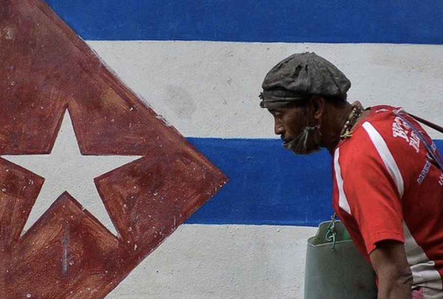 Si po ia dalin të qëndrojnë ende në pushtet komunistët në Kubë