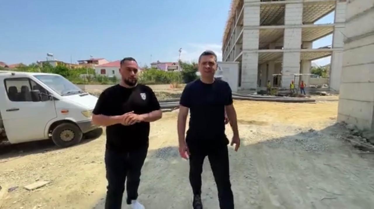 Kryebashkiaku Arbana apel Fondit Shqiptar të Zhvillimit: Firmat që po ndërtojnë Shijakun të punojnë me 3 turne