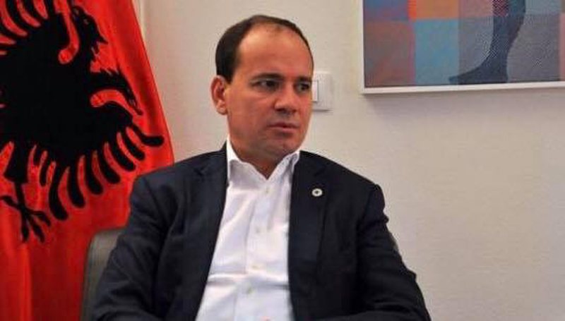 Nishani: PD, drejt zhbërjes si alternativë qeverisëse