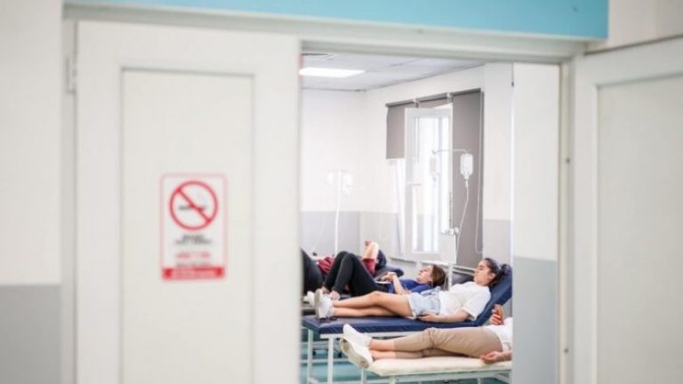 IKSHPK: Uji në Deçan nuk është i helmuar, analiza bakterologjike ka rezultuar në rregull