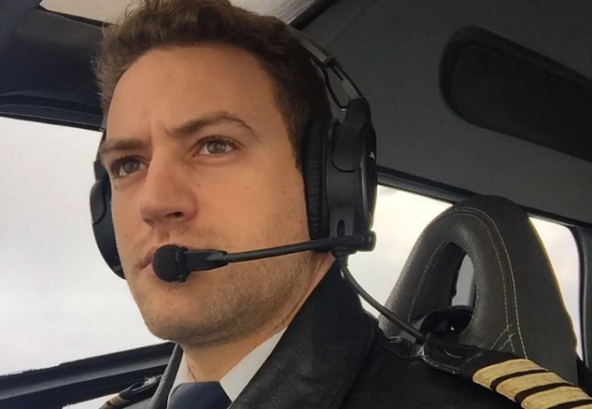 Piloti grek dyshohet se trafikonte drogë, ndaj vrau bashkëshorten kur e zbuloi