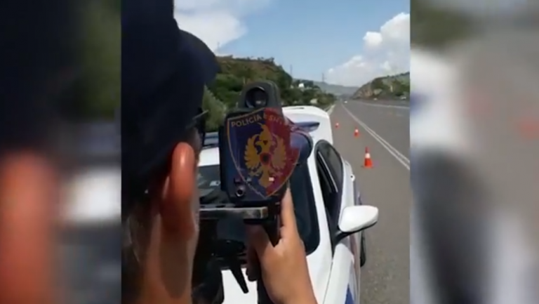 Policia arreston 14 persona, pezullon 66 patenta dhe vendos mbi 2300 gjoba në 24 orë (VIDEO)