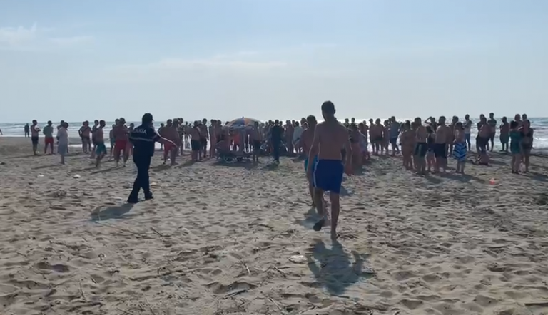 Mbytet një 60-vjeçar, 47-vjeçari që hyri për ta shpëtuar në gjendje të rëndë (EMRAT)