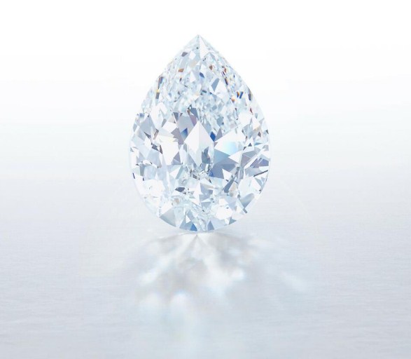 Diamanti në formë dardhe mbi 100 karat u shit për 12 milionë dollarë