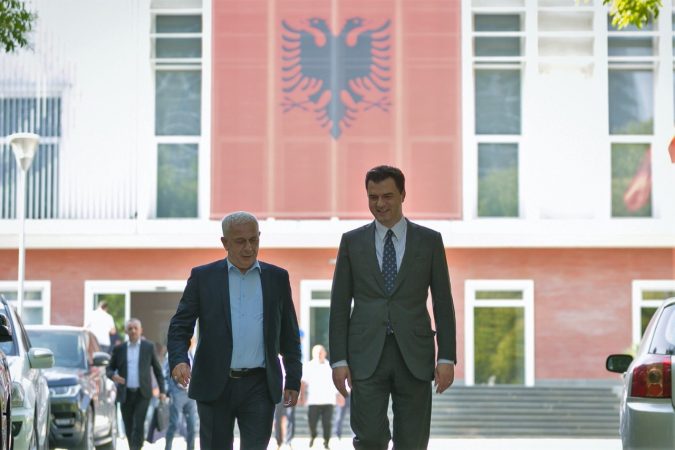 Spastrimi etnik i shqiptarëve në Luginën e Preshevës/ Basha: Një proces diskriminues në shkelje të Kushtetutës