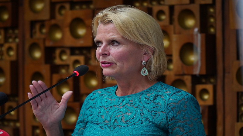 Ministrja suedeze: OSBE mbështet dialogun Kosovë-Serbi