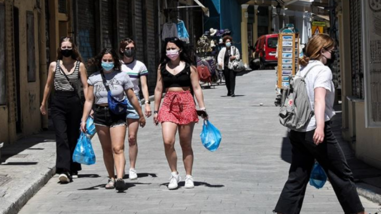 2794 raste të reja me COVID-19 në Greqi, 50% me mutacionin “Delta”