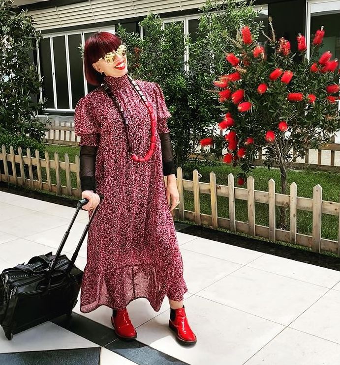 Irma Libohova gjobitet për shkelje të orës policore: Të na lejojnë deri në 01:00