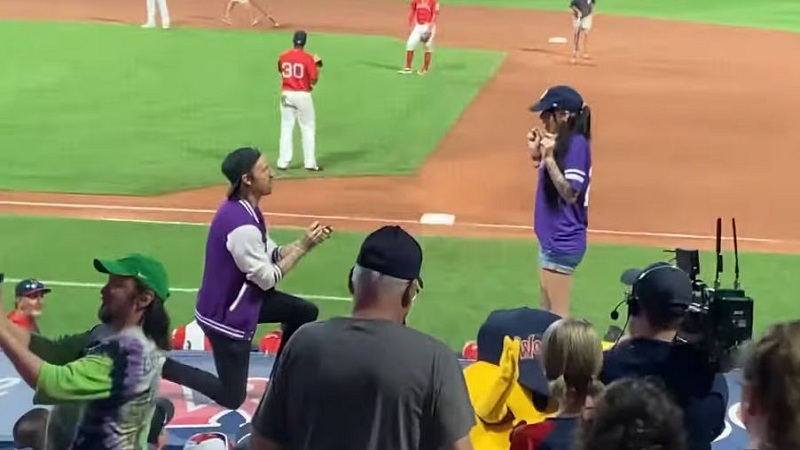 I refuzoi e dashura propozimin, video bëhet virale