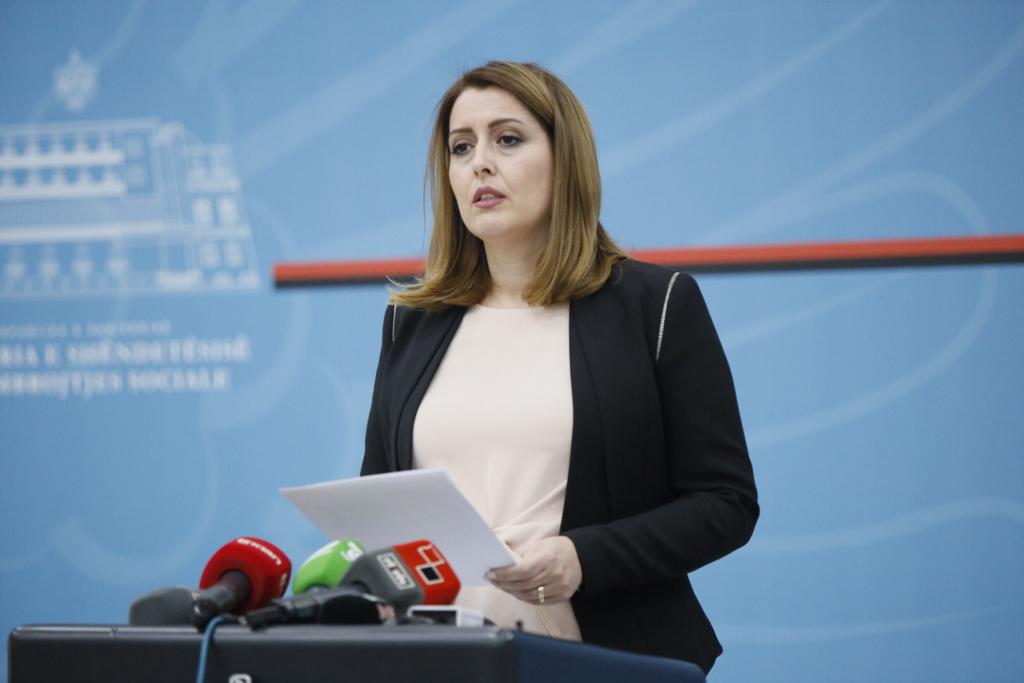 Lehtësimi i masave antiCovid, Manastirliu: Mbetet ende alerti nga varianti Delta