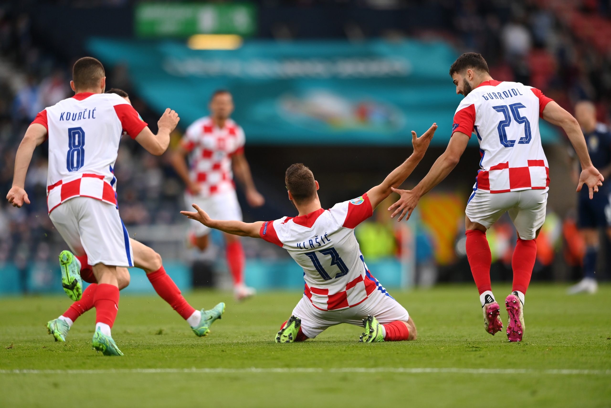 Milan në kërkim të fantazisë, përveç Vlasic, del në skenë edhe Coutinho