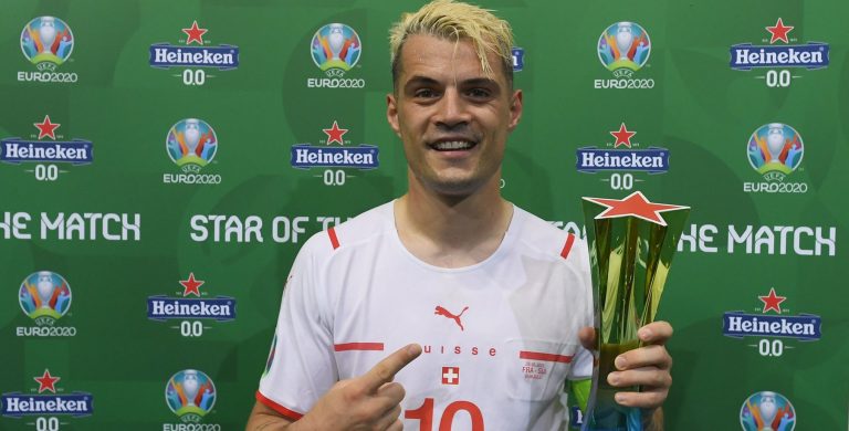 Orë vendimtare për Granit Xhakën, mesfushori shqiptar drejt Romës