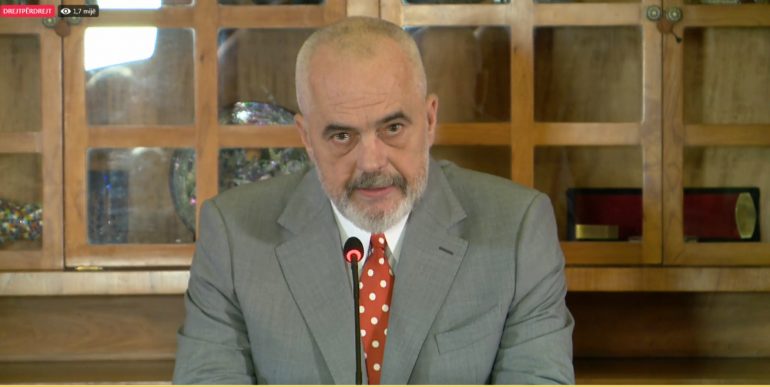 Rama-kryebashkiakëve: Mos u përzieni me prokurimet publike, mos luani me një zjarr që do bëhet gjithnjë e më përvëlues