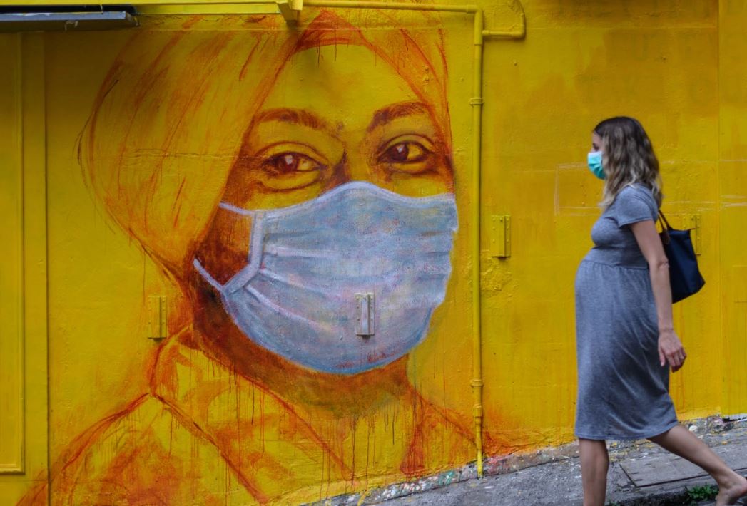 Rritja e rasteve të reja, në SHBA rekomandohet vaksinimi i grave shtatzëna