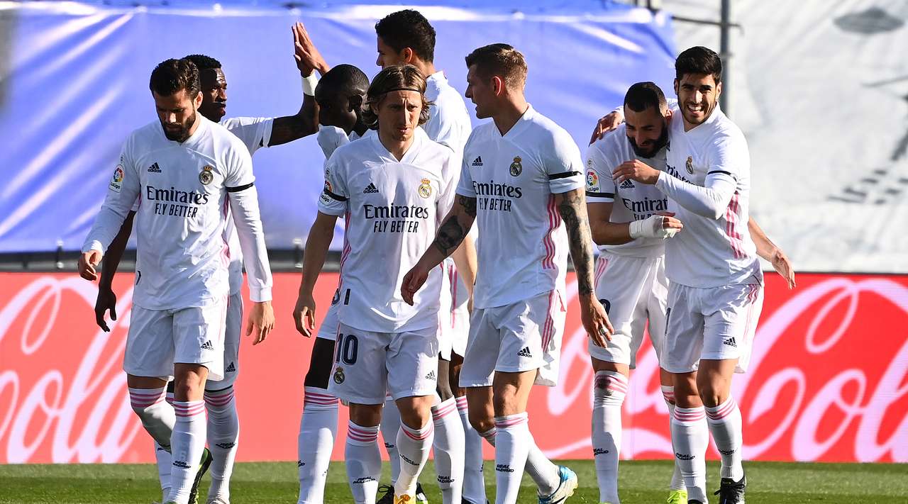 Vendim befasues/ Asnjë nuk është i paprekshëm, Reali i nxjerr të gjithë lojtarët në shitje