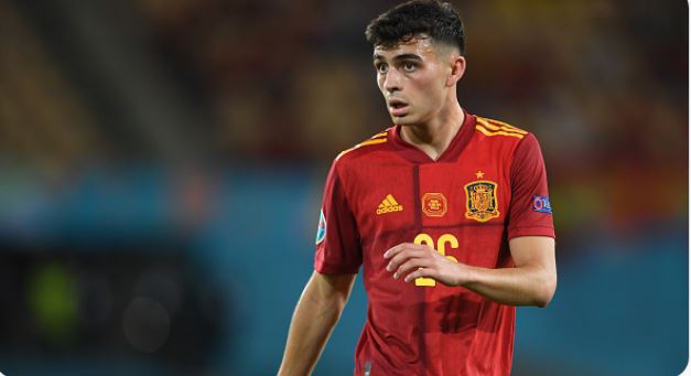 Vetëm 18 vjeç, futbollisti i Spanjës i mrekullon të gjithë duke vrapuar 61 km në këtë Europian