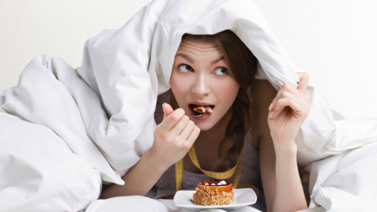 Pesë zakonet e mëngjesit që do ju bëjnë të shtoni peshë