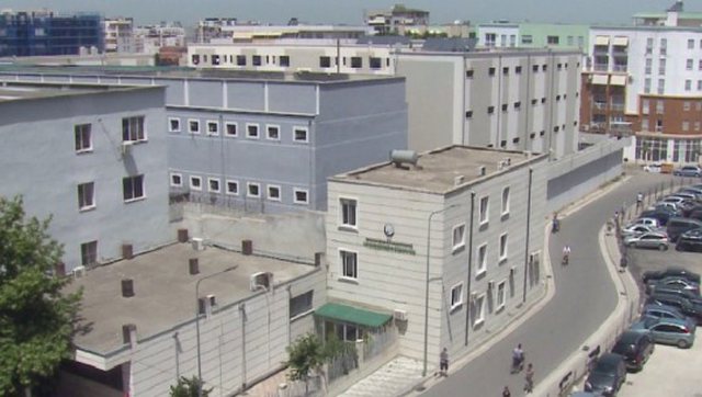 Dy persona tentojnë të arratisen nga “Burgu 313”, njëri prej tyre u dënua për kokainën e kapur në Durrës