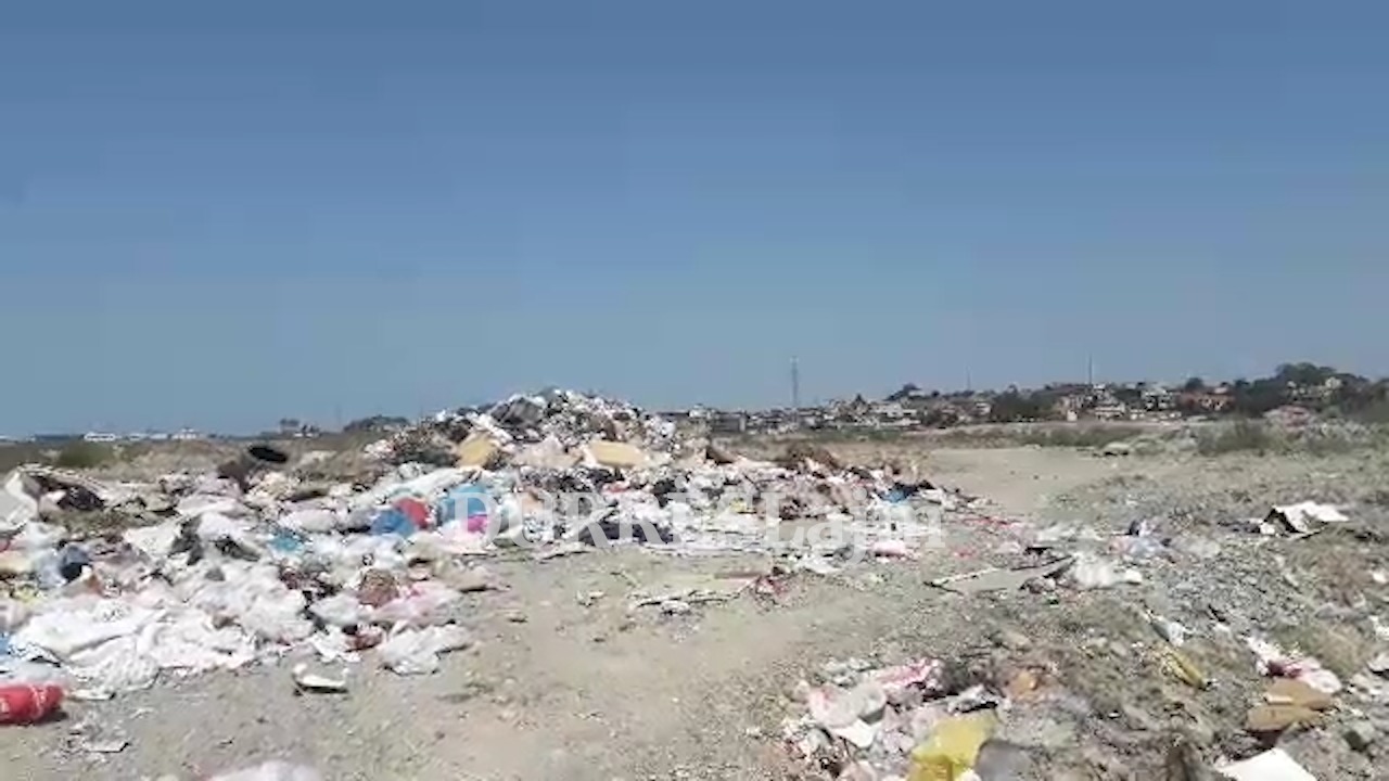Tendera miliona lekë për plehrat e Durrësit, por situata është tërësisht jashtë kontrollit (VIDEO)
