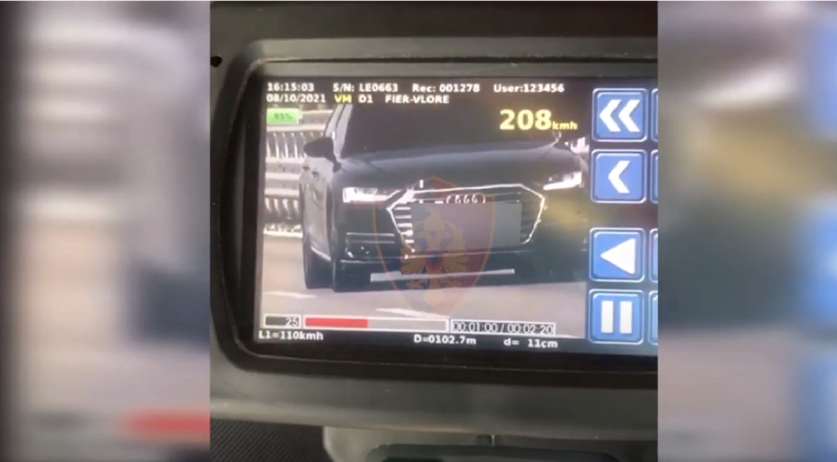 I riu me makinë luksoze kapet duke lëvizur me 208 km/h (VIDEO)