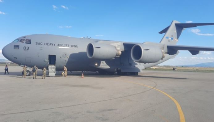 131 afganë të nisur nga Gjermania mbërrijnë në Kosovë