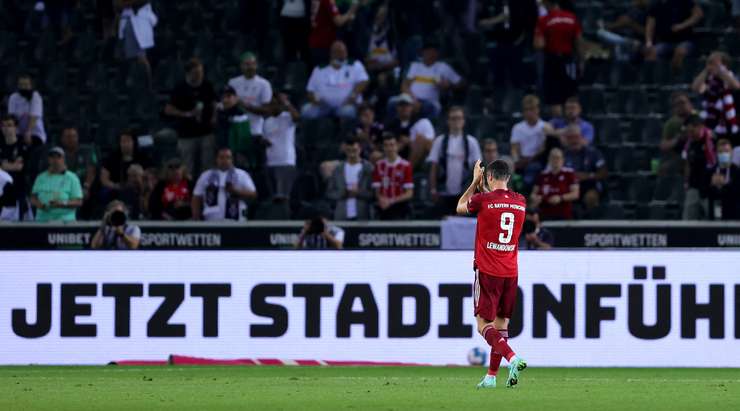 PSG-ja dëshiron Levandovskin, agjenti i bomberit polak drekon në Paris