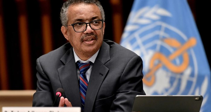 OBSH nis testimin e tre ilaçeve për trajtimin e Covid: Zbulimi i terapive mbetet nevojë kritike