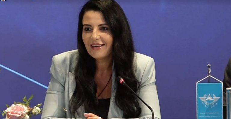 Balluku: Në muajin nëntor nisin punimet për aeroportin e Vlorës