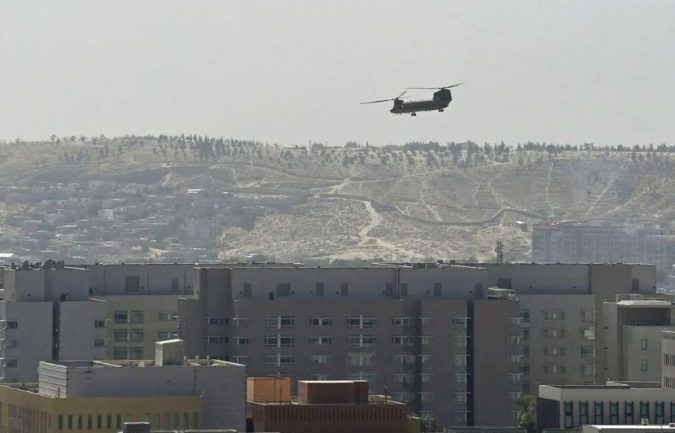 Ministria e Jashtme e Kosovës: Jemi në kontakt me disa kosovarë të mbetur në Afganistan