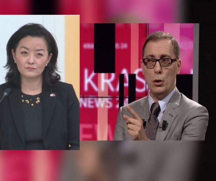 Adi Krasta kritikon Yuri Kim: Madame ambasadore jeni diplomate e dobët