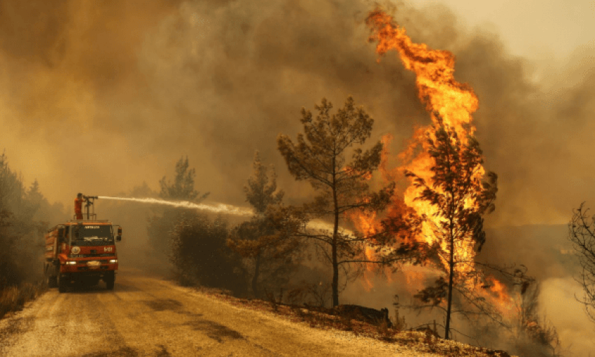 Bashkimi Evropian i ofron ndihmë Turqisë në luftën me zjarret