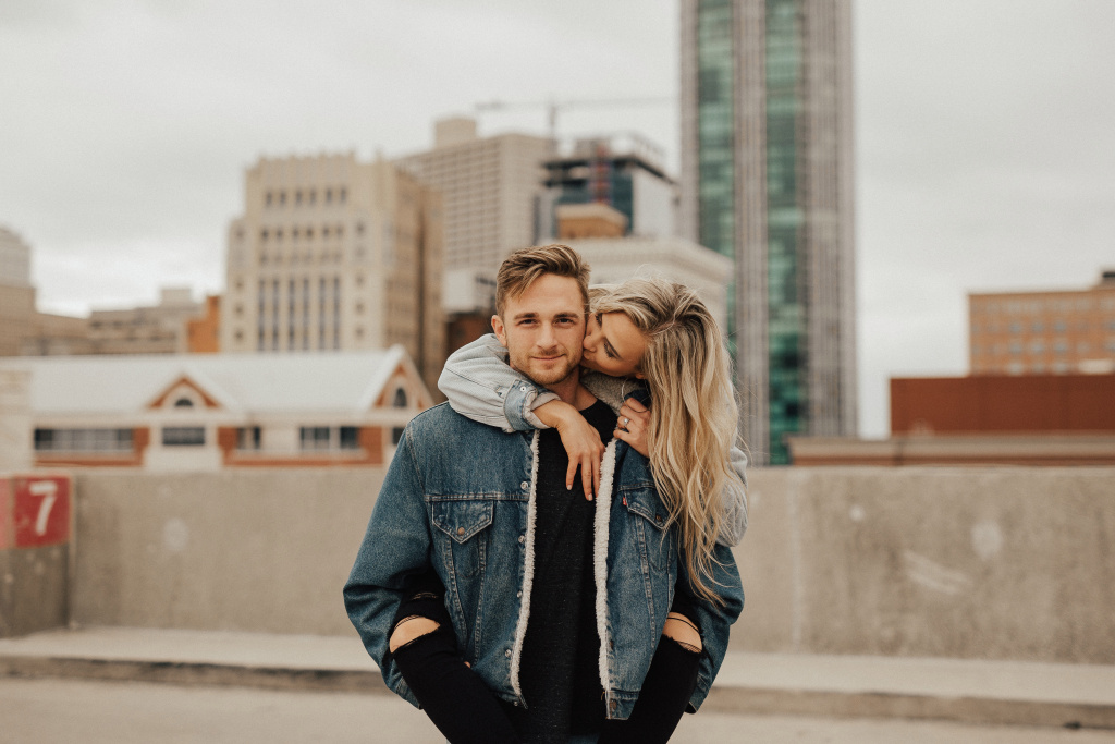 3 shenjat e zodiakut me të cilat duhet të dilni për një lidhje të shëndetshme