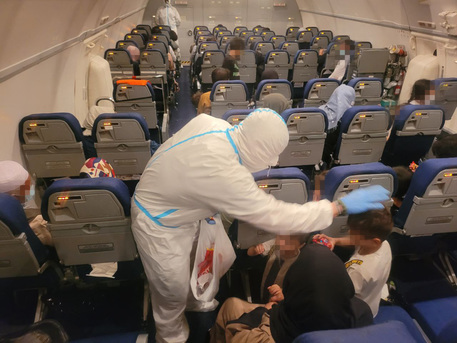 Mbërrijnë në Itali 211 afganë të tjerë të evakuuar