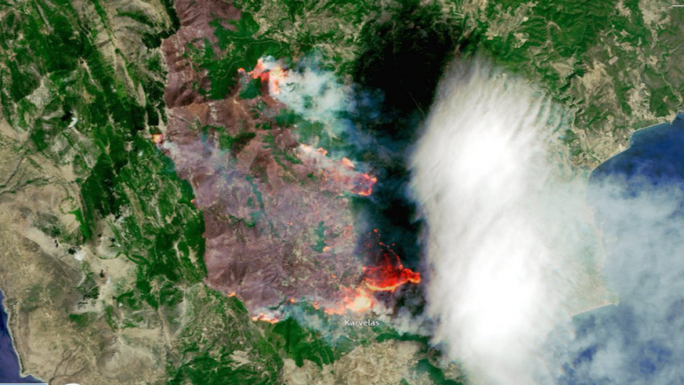 Zjarret në Greqi/ BE ofron ndihmë: 700 punonjës, 9 avionë dhe 100 mjete