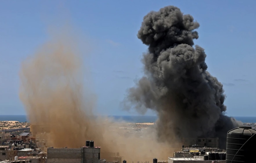 Kundërpërgjigjet Izraeli, sulmon dy objektiva të Hamasit