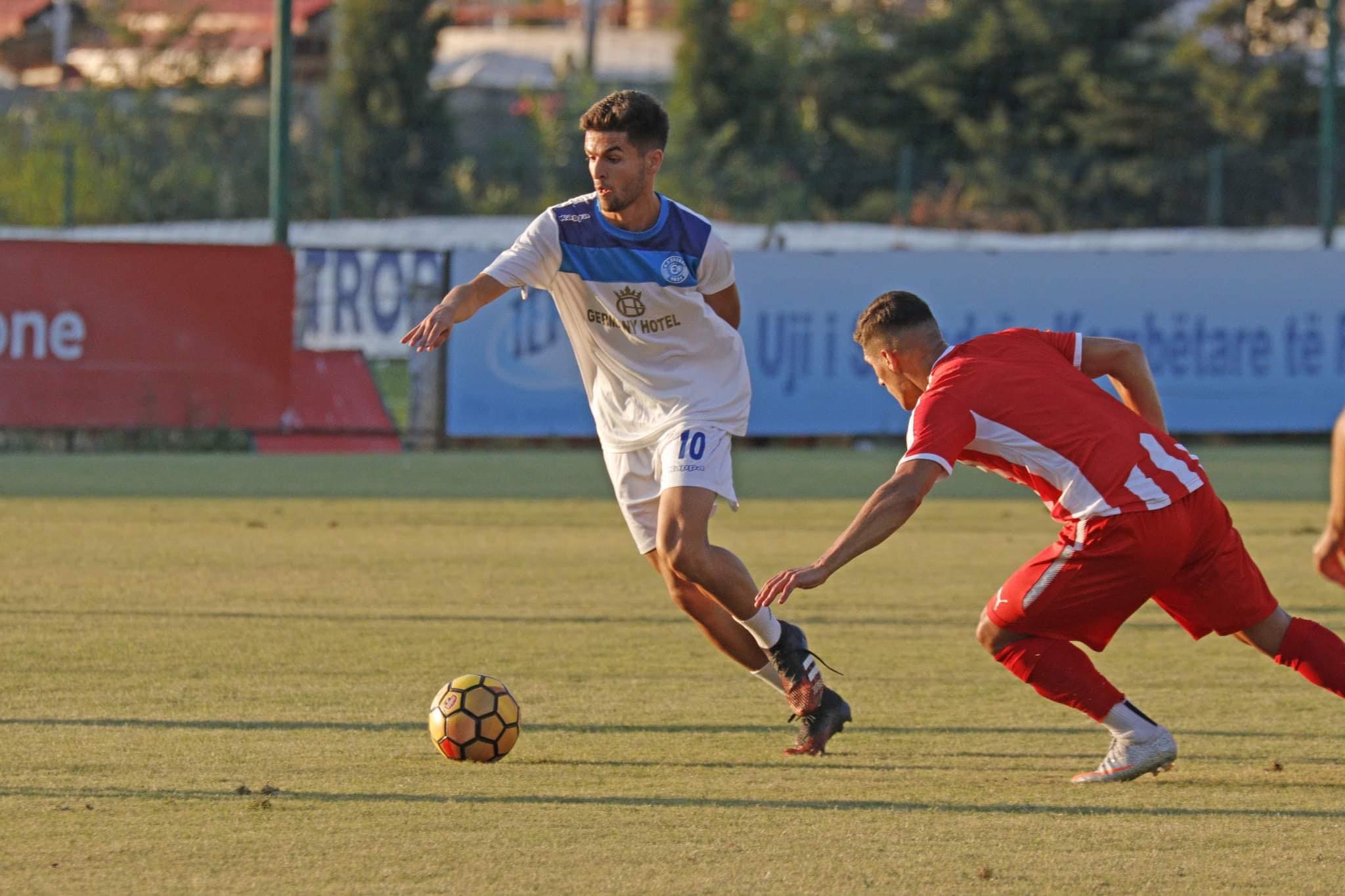 Kampionët e Teutës afrojnë mesfushorin 20-vjeçar