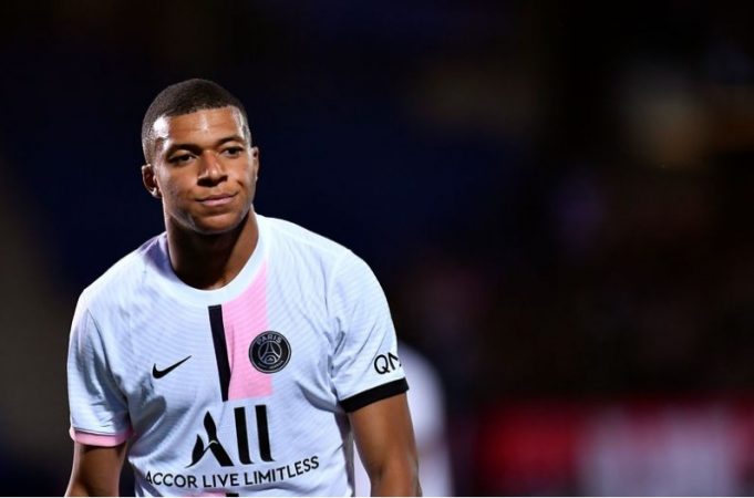 Liverpool interesohet për Mbappe, kërkon ta marrë falas verën e ardhshme