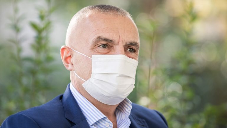 Masat e reja anti-covid, Meta thirrje qeverisë: Situata s’rregullohet me orën policore, shtoni fondet për sistemin shëndetësor