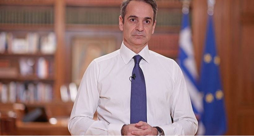 Zjarret në Greqi, Mitsotakis: Nuk mund t’i trajtojmë të gjitha problemet menjëherë, mbrojtja e jetës njerëzore është përparësi