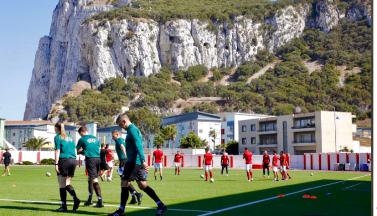 Përralla e ekipit nga Gjibraltari, nga futbolli amator në grupet e Europës ku gjen PAOK dhe Copenhagen