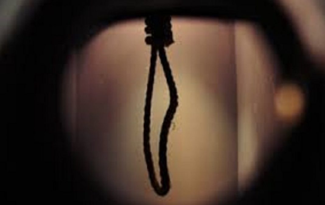 Vetëvritet në banesë 24-vjeçarja, ishte nënë e një fëmije të mitur (EMRI)