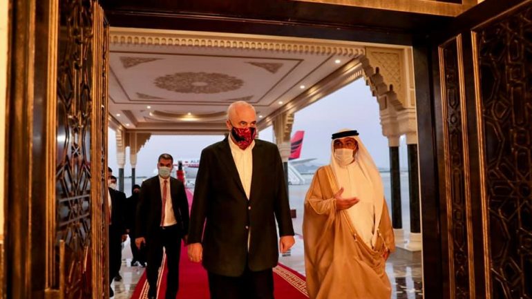 Rama udhëton në Abu Dhabi, i ftuar nderi në World Policy Conference