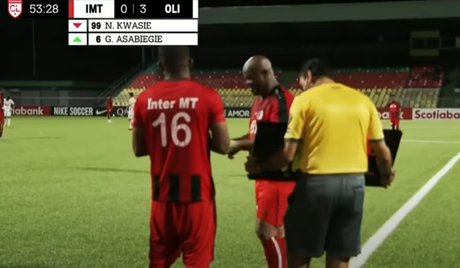 Baba i 50 fëmijëve, i kërkuar nga Interpoli, zëvendëspresident… dhe debuton në futbollin profesionist