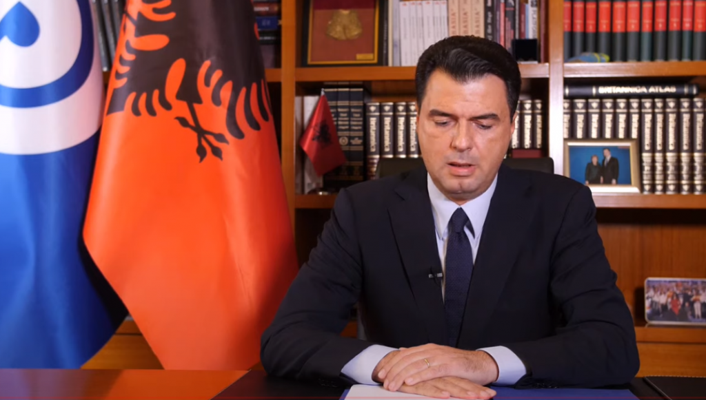 Basha largon Berishën nga grupi parlamentar i PD