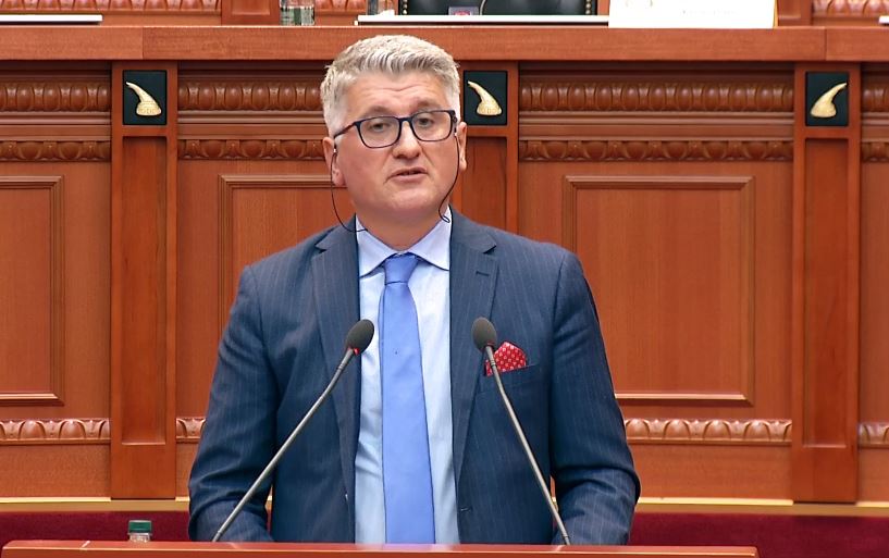 Agjencia për mediat, Gjekmarkaj: Tjetër instrument kontrolli e shantazhi, po ndërton kolonat ku mbahet tempulli i gënjeshtrave