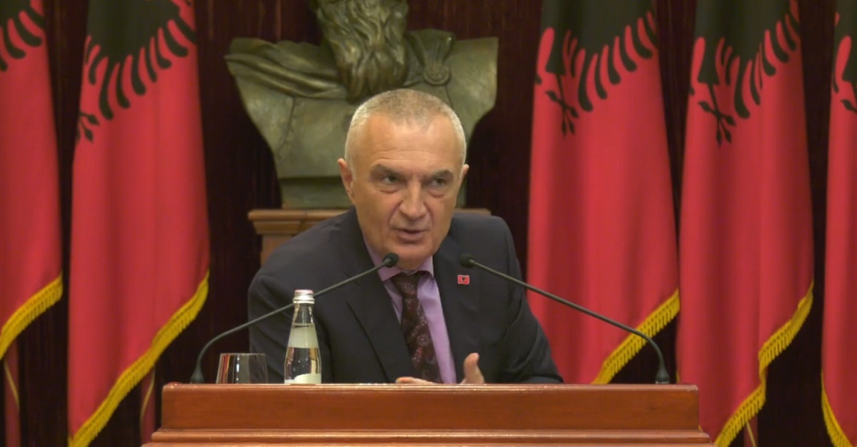 Presidenti Meta inkurajon ngritjen e një Komisioni Hetimor për largimin e fëmijëve nga Shqipëria